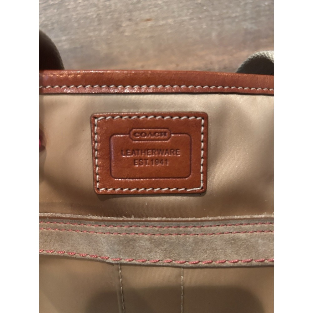 Y2k Coach Hampton Vintage Nylon Tan and Cream Women's Tote‎ Bag - Picture 13 of 13